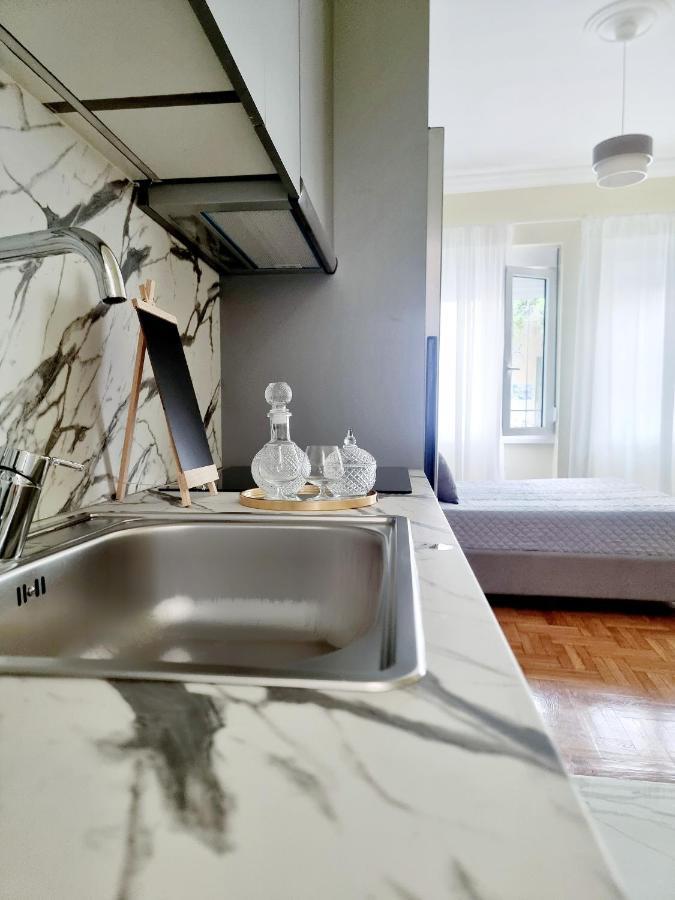 Bmv Apartments Athen Eksteriør bilde