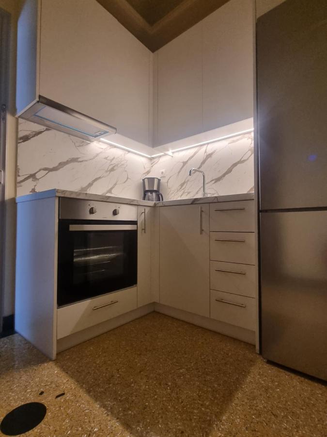 Bmv Apartments Athen Eksteriør bilde