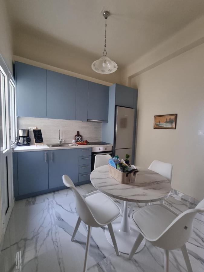 Bmv Apartments Athen Eksteriør bilde
